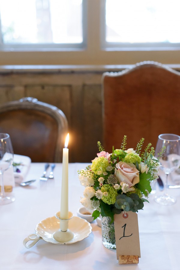 Cathy_Toby_Vintage-Pub-Wedding_SBS_009